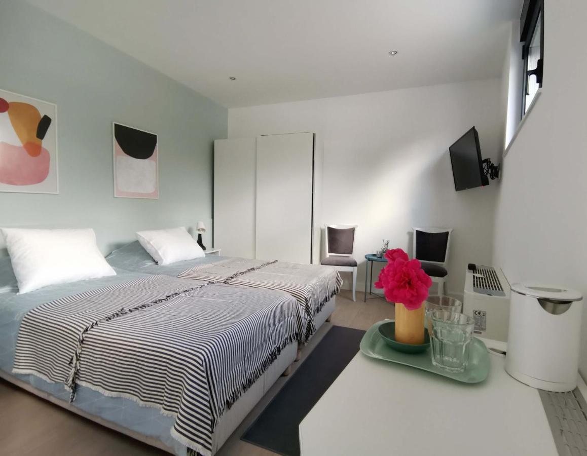 Nana / Sobe & Apartmani Valjevo Exteriör bild